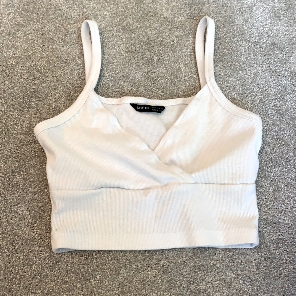 Women’s cropped tank top white